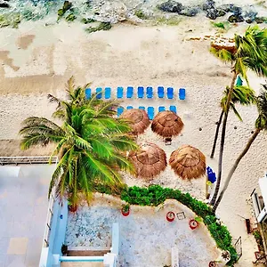 https://pelicano-inn.quintano-roohotels.com
